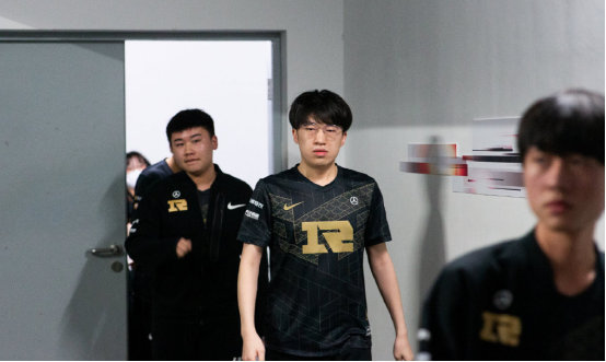 才刚刚开始 才刚刚开始