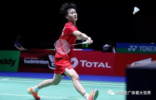 的舞台上 的舞台上