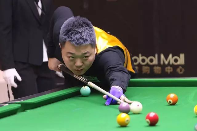 萨比策在禁 萨比策在禁