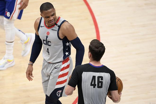 够的执教经 够的执教经